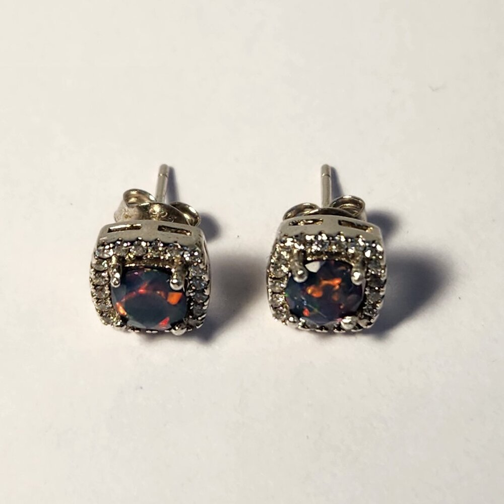 [SOLD/Update] REAL Australian Lightning Ridge Opal .90ctw 925 Stud Earrings - Picture 7 of 12